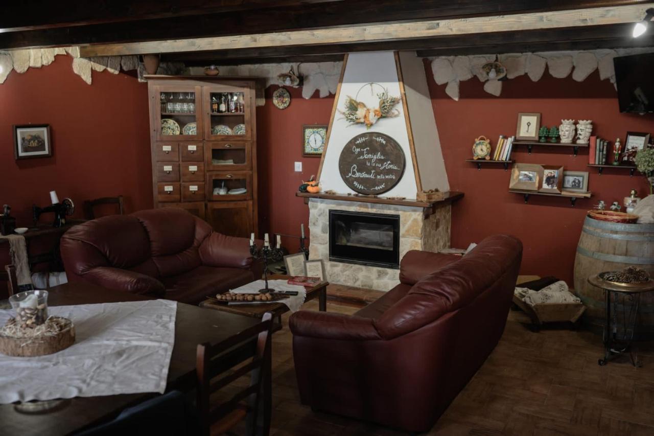 Il Rifugio Di Aitna Villa Ragalna Exteriör bild